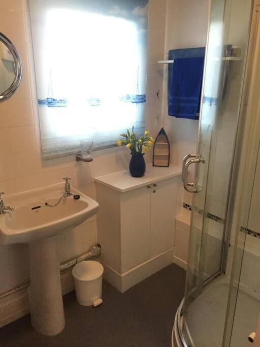 No. 27. A quiet dog friendly rural/coastal chalet Villa Seaton Exterior foto
